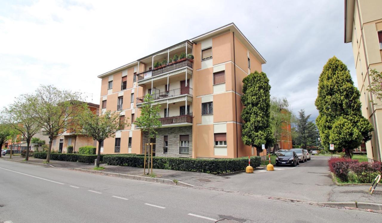 Apartment Schivardi Road